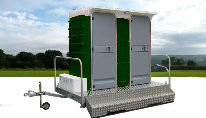 Luxury toilet trailer